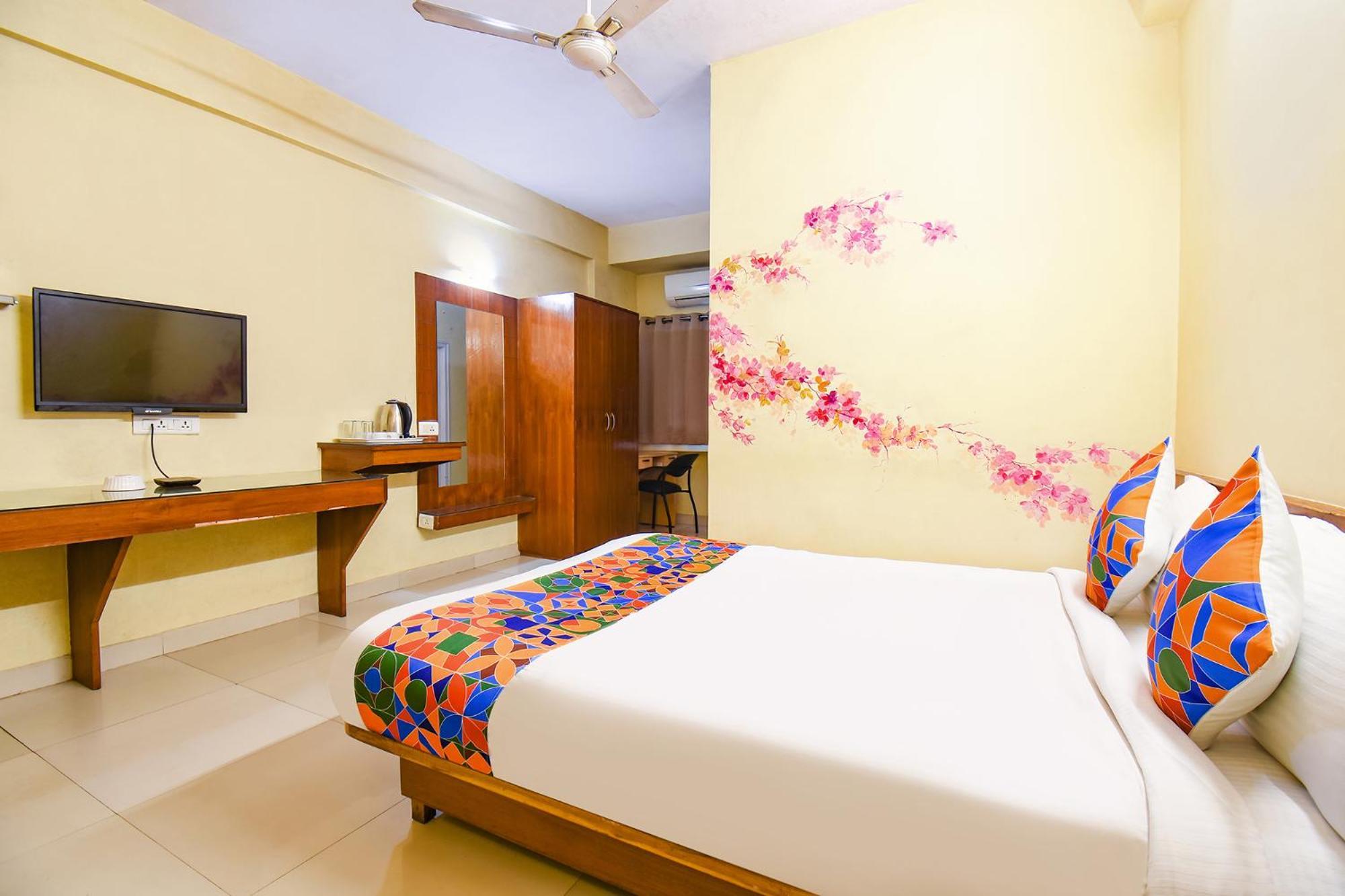 Fabhotel Prime Yash Residency - Nr Lonavala Railway Station 외부 사진